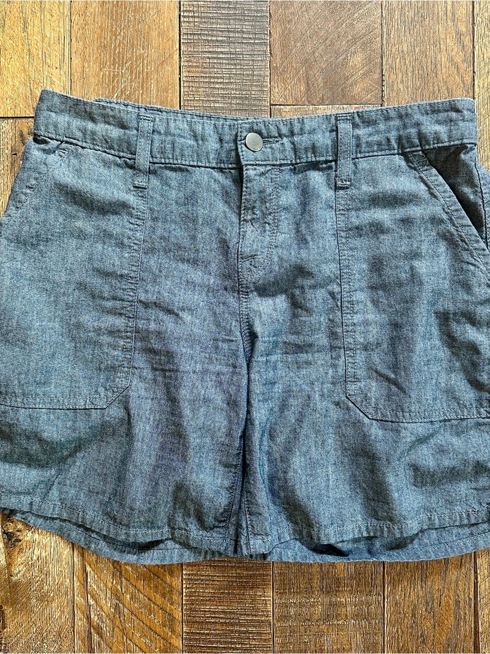 Vince Women's Chambray Shorts Adjustable Waist Size 27